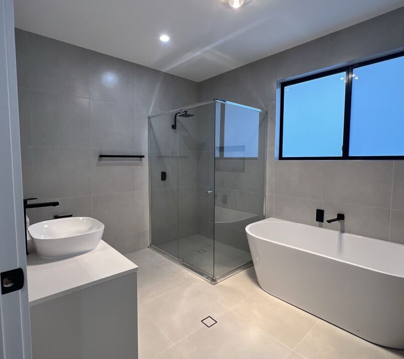 16856478_7_1_240130_090115-w3024-h4032