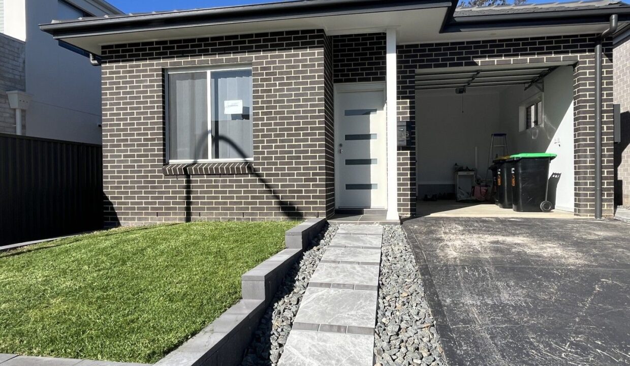 17741095_1_1_250901_040554-w4032-h3024