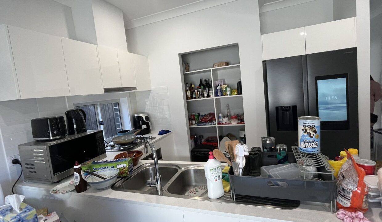 17741095_2_1_250901_040554-w4032-h3024