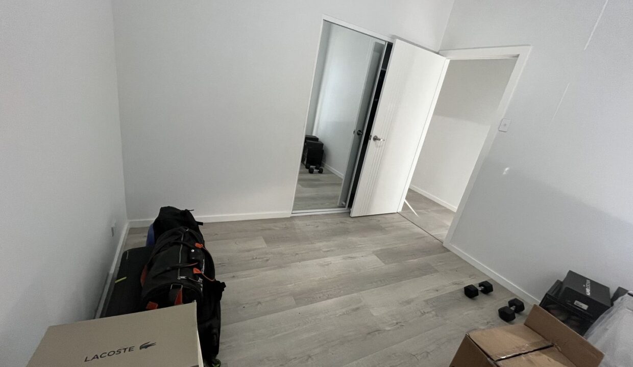 17741095_5_1_250901_040558-w4032-h3024