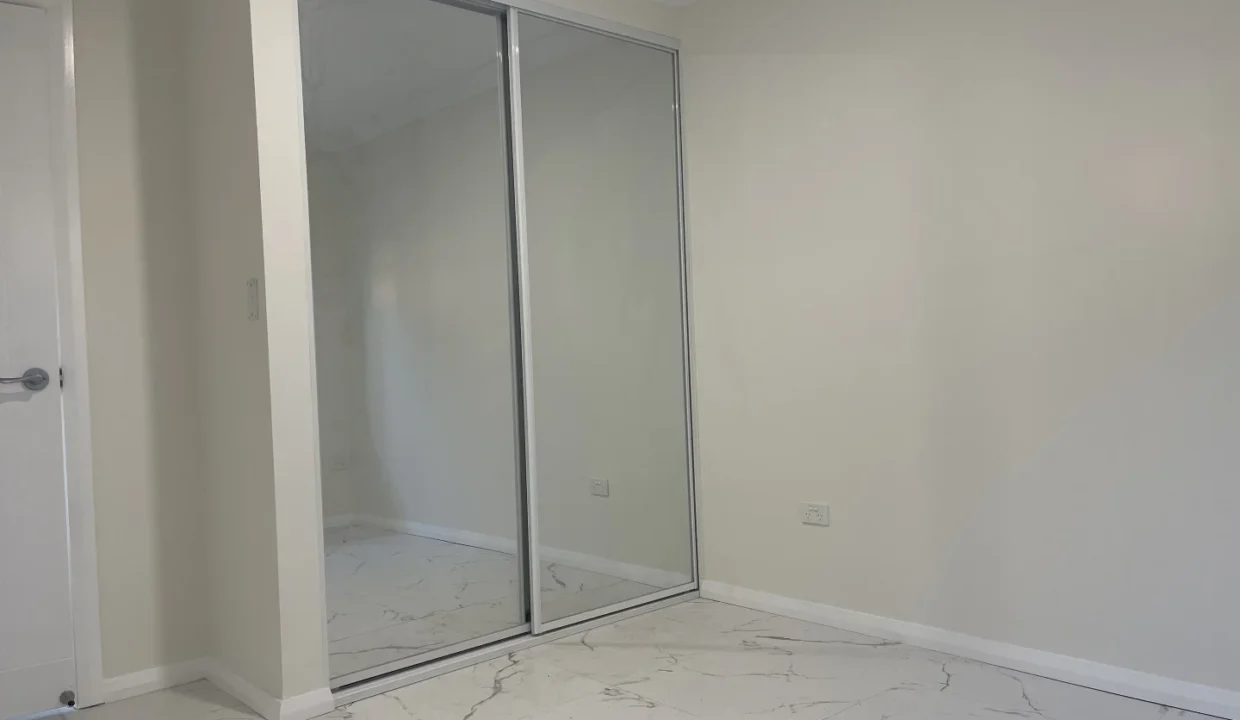 17789311_6_1_251003_031550-w4032-h3024