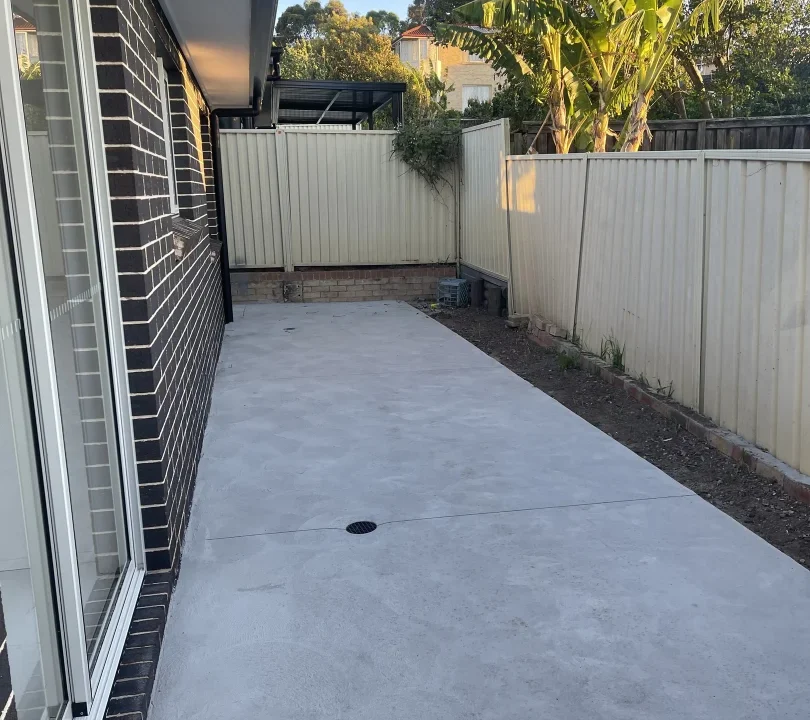 17789311_8_1_251003_031550-w3024-h4032