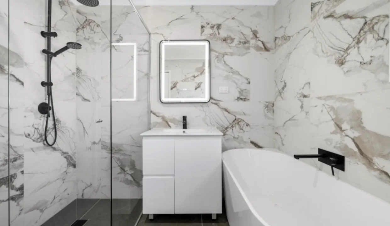 18054155_4_1_260331_041654-w1692-h1130